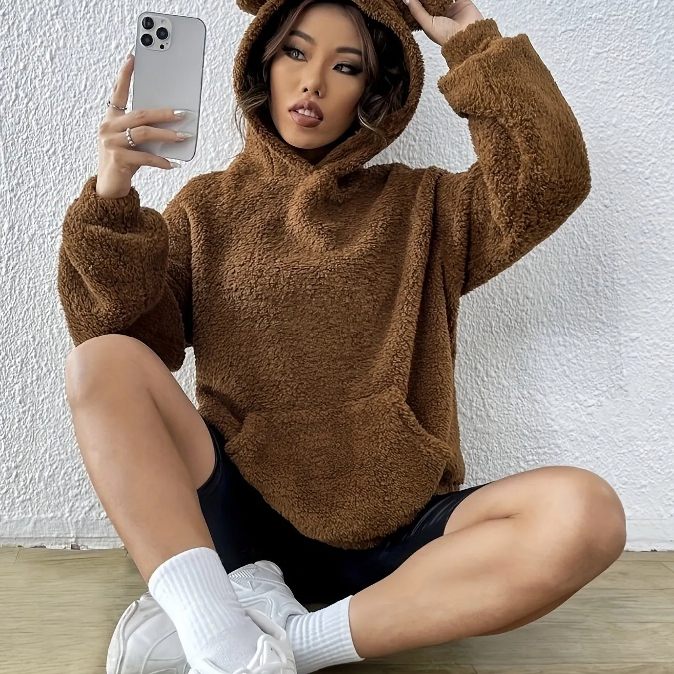 Cozy Womens Bear Ear Plush Hoodie - Comfy Long Sleeve Sweatshirt with Stylish Pockets - Premium Casual Wear for Everyday Fashion