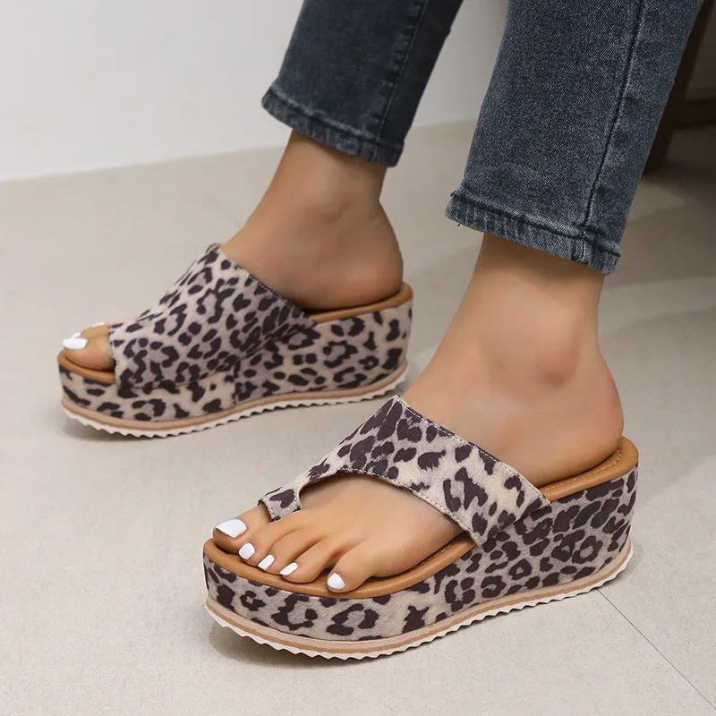 Fashion Leopard Print Wedge Slippers For Women New Thick-sole High Heel Flip Flops Shoes Summer Outdoor Slippers