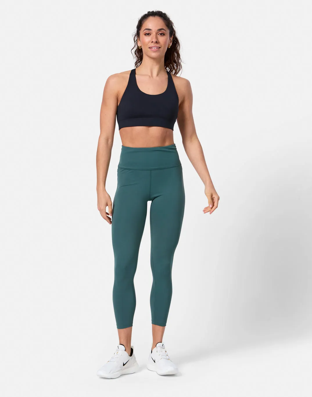 Relentless Steady 7/8 Legging in Sage