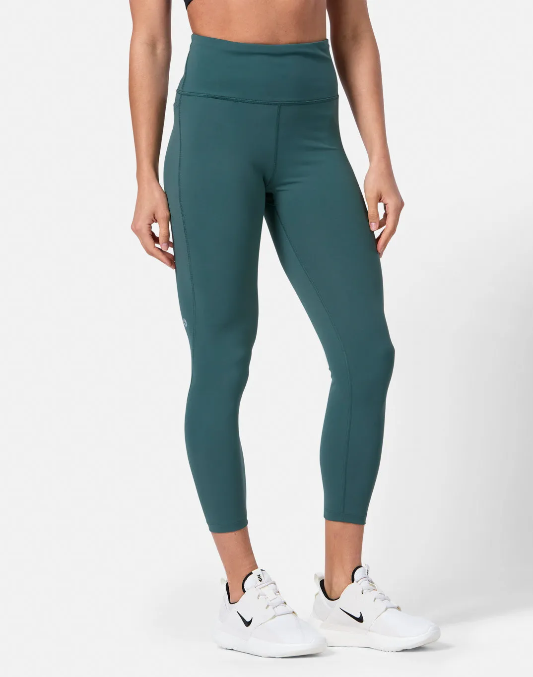 Relentless Steady 7/8 Legging in Sage